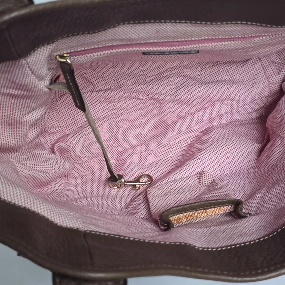 Dooney & Bourke Olive Green & Dark Brown Purse - Picture 14 of 15